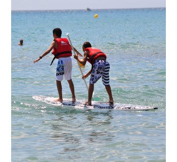Escuela de verano: windsurf, vela, surf, kayak y mucho más