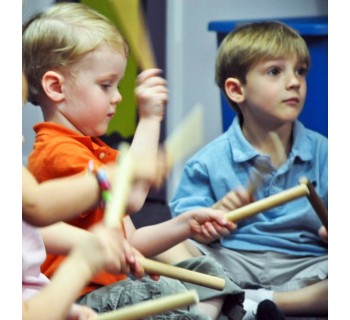 Kindermusik: música y movimiento en inglés