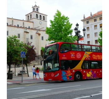 Paseo en bus turístico por Santander