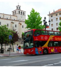 Paseo en bus turístico por Santander